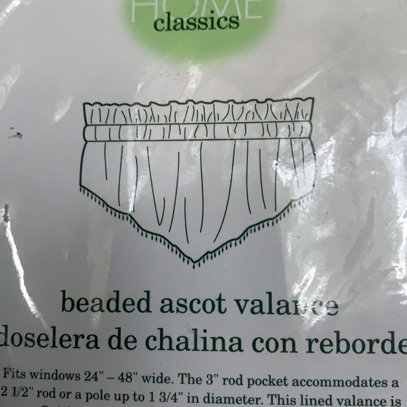 Waverly beaded vslances NWT 🎈this is for 4 valances . - Picture 8 of 8